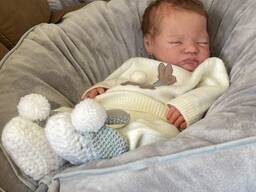 Bebés de silicona disponibles