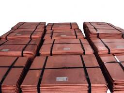 Cátodo de cobre de la mejor calidad, con una pureza mínima del 99,99 %