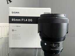 Cámara SLR digital Nikon D780 de 24,5 MP con lentes Sigma Art Prime
