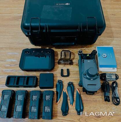 Combo DJI Mavic 3 Enterprise RTK con 4 baterías y control RC Pro