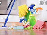 Работник по уборке домов - фото 1