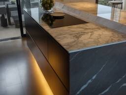 Cocinas a medida en Alicante: medición, diseño e instalación.