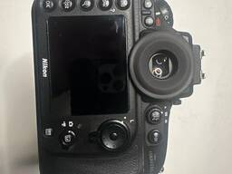 Nikon D800E 36.3 MP with LENS SIGMA 50mm F/1.4 LENS