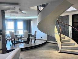 Продажа Пентхауса со своей террасой и мангалом с Панорамнім видом в Киеве